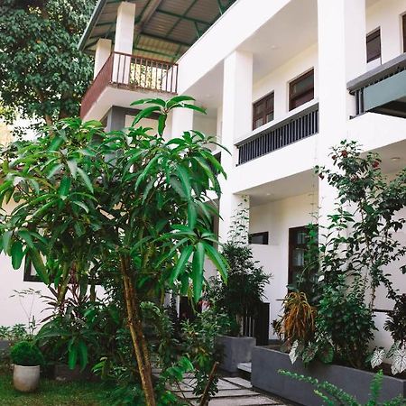 Hotel Uralsurf House Weligama Exterior foto