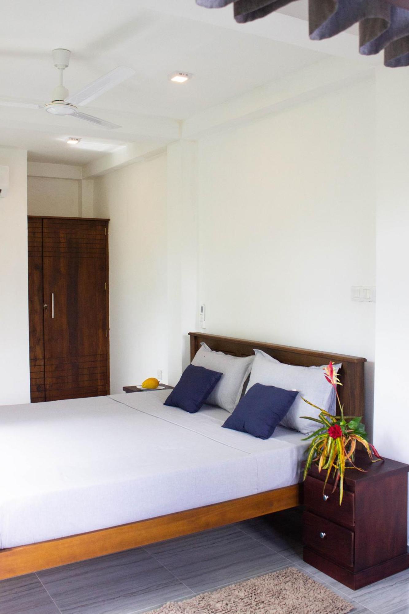 Hotel Uralsurf House Weligama Exterior foto