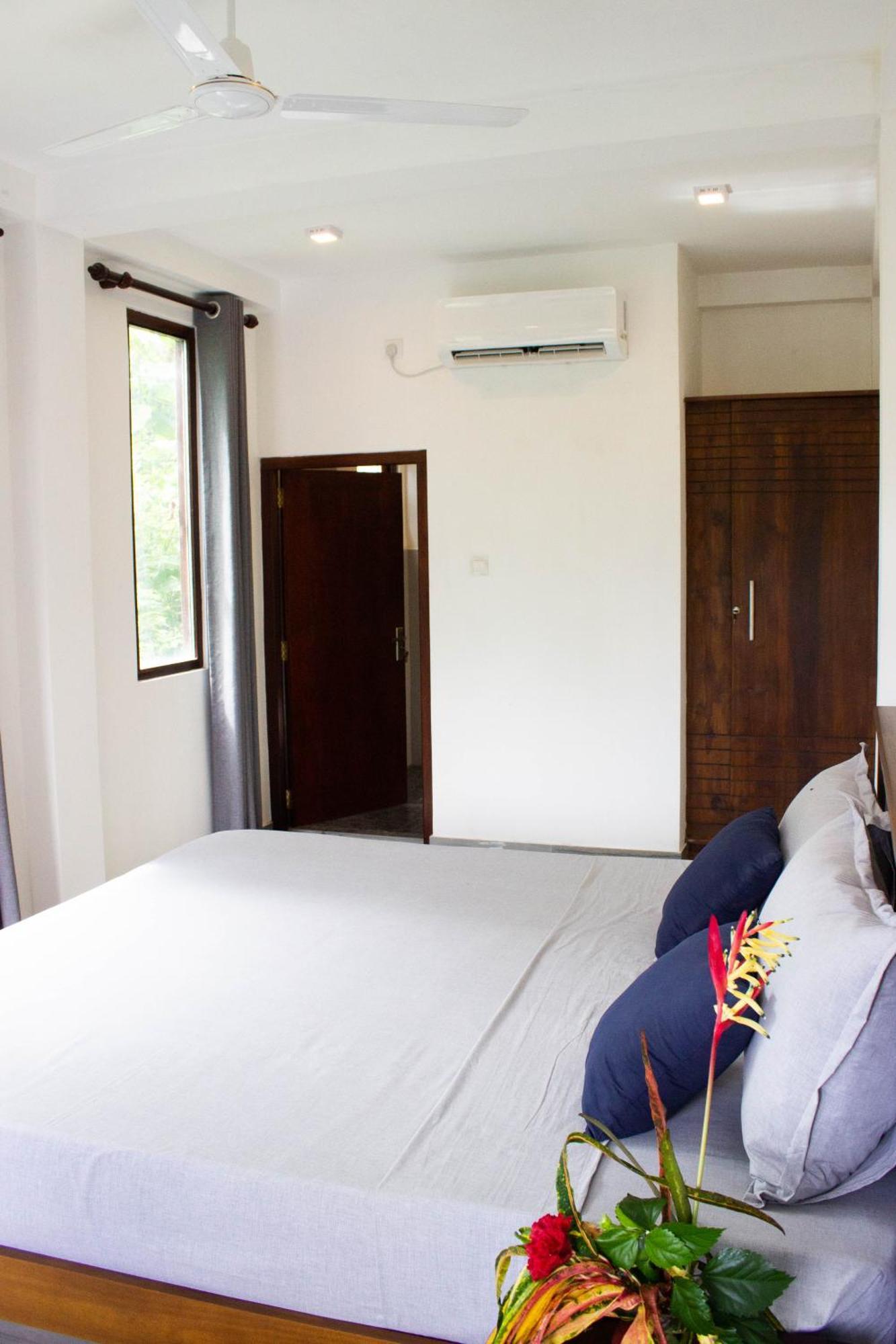 Hotel Uralsurf House Weligama Exterior foto